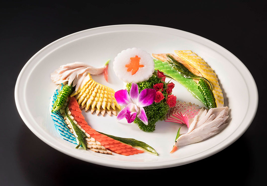 特製鳳凰形冷菜のビジュアル